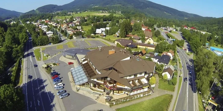 Letní pohoda v Hotelu Eroplán**** v Beskydech