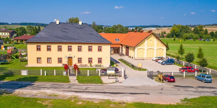 Stylový romantický pobyt Na Faře pro dva s polopenzí a třeba i wellness