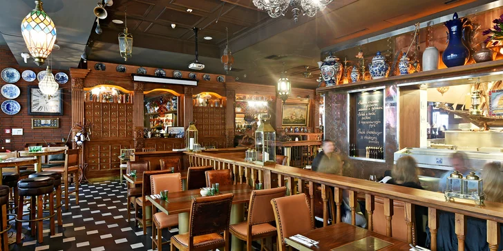 Restaurace je laděná v holandském duchu.