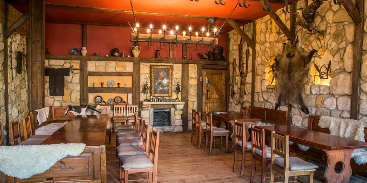 Dát si můžete steak z kuřecího masa, vepřové krkovice nebo hovězí argentinské roštěné.