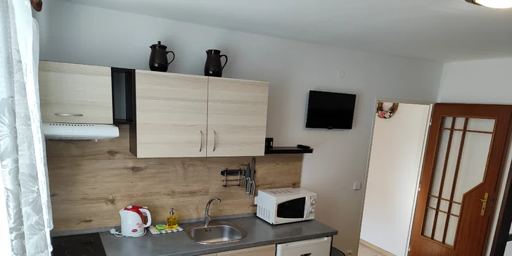 Súčasťou všetkých izieb je kuchyňa alebo kuchynský kút.