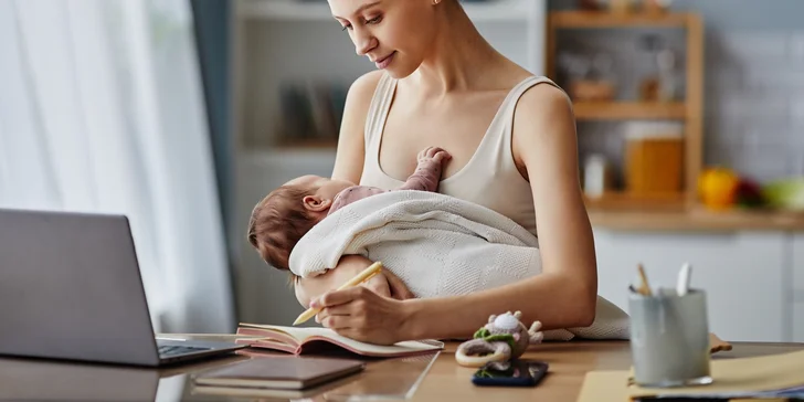 Online laktační poradenství na 90 minut: řešení nejčastějších potíží s kojením