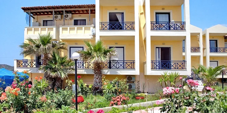 Dovolená na ostrově Lesbos: 3* apartmány u pláže, polopenze i letenky