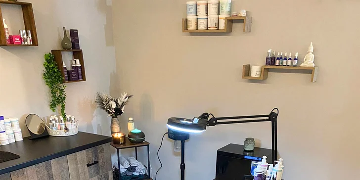 V nabídce je lash lifting nebo kosmeticko-relaxační chvilka, díky kterým vyniknou vaše přirozené rysy a pleť bude vypadat svěže každý den. 