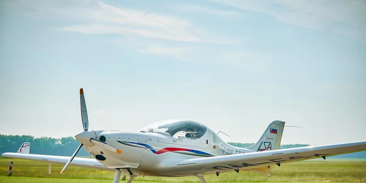 Pre náročných je pripravený luxusný let v stroji Diamond DA-40.