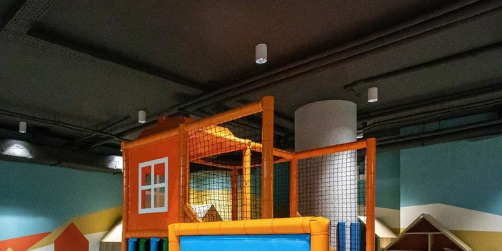 Pre deti je pripravená parádna herňa, vo wellness aj detské brodisko.