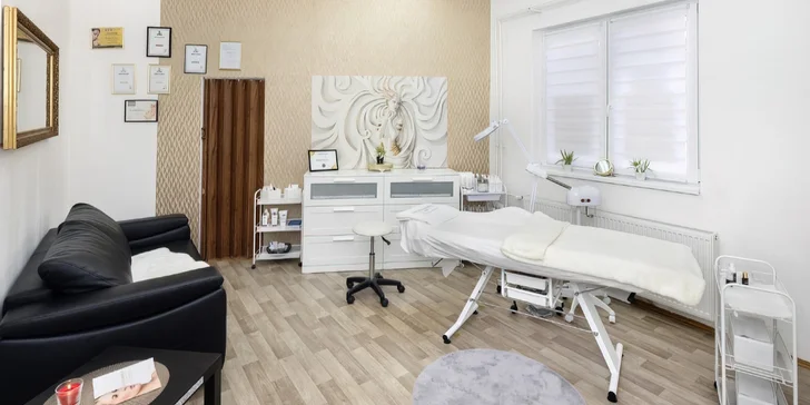 Následovat bude peeling, který zbaví pokožku odumřelých buněk a jiných nečistot. 