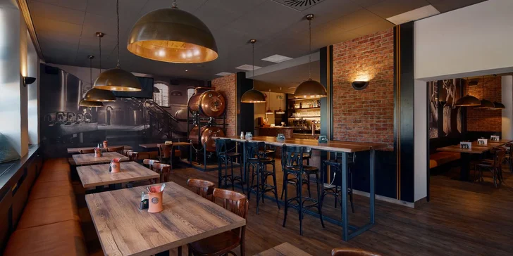 Po dni stráveném na nohách si pak dopřejte v nové restauraci něco dobrého na zub.