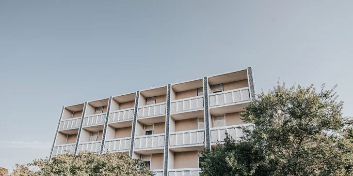 Začiatok tohto letoviska síce siaha až do roku 1930, hotel však v roku 2022 prešiel kompletnou rekonštrukciou.