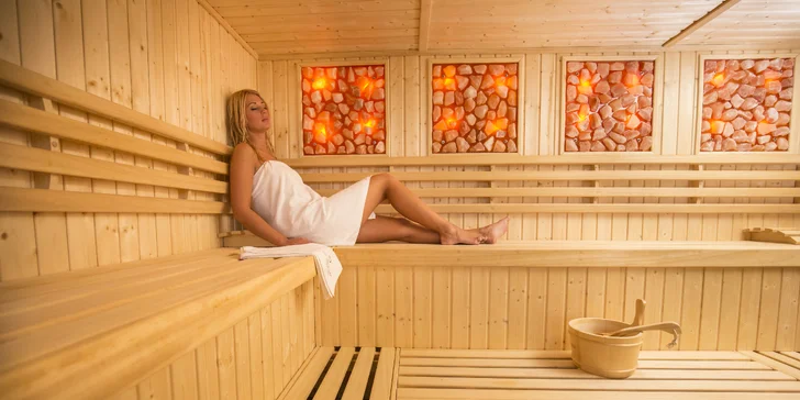 Nechybí ani suchá sauna. 