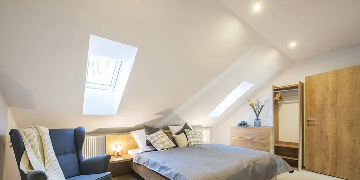  Čeká vás moderně zařízený pokoj nebo apartmán. 