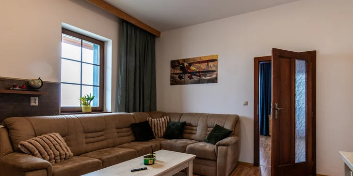 Apartmán De Luxe s balkónom