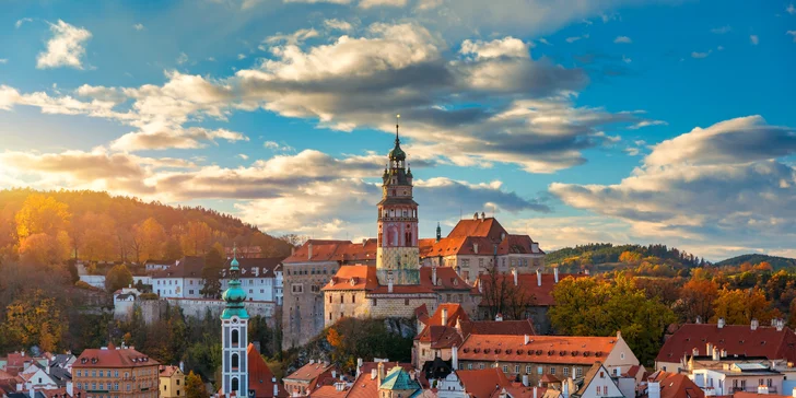 Odchod je v skorých ranných hodinách z nástupných miest – Trnava, Senica a Nitra.