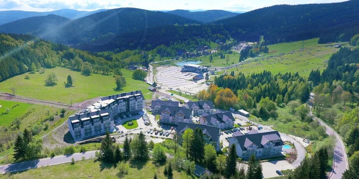 V blízkosti hotelu se můžete v létě prohánět na horských kolech na singltreku či MTB trasách, k dispozici je i bikepark.