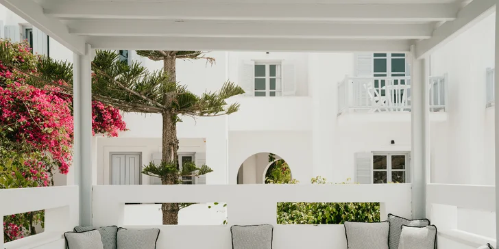 Všechny pokoje mají balkon či terasu.