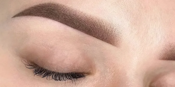 V NIXX studiu si vyberete permanentní make-up rtů, obočí nebo očních linek.