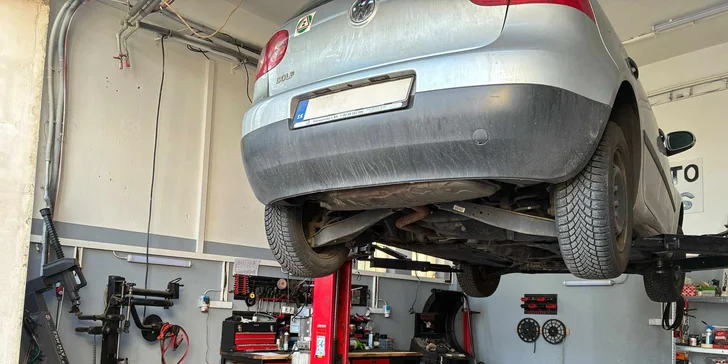 Technici precízne skontrolujú stav dezénu, aby bola vaša jazda vždy bezpečná.