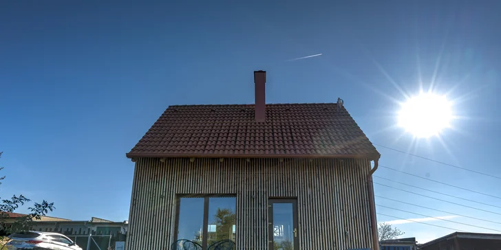 V domčeku si užijete dokonalé súkromie a krásne výhľady z terasy s posedením.