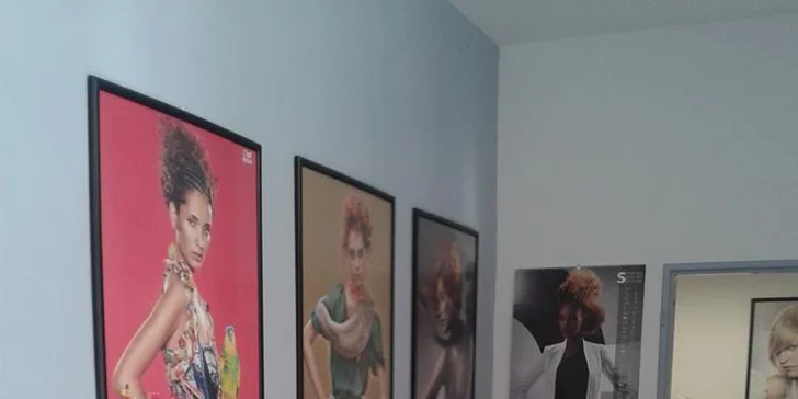 Stylové posezení vám zpříjemní chvilku čekání.