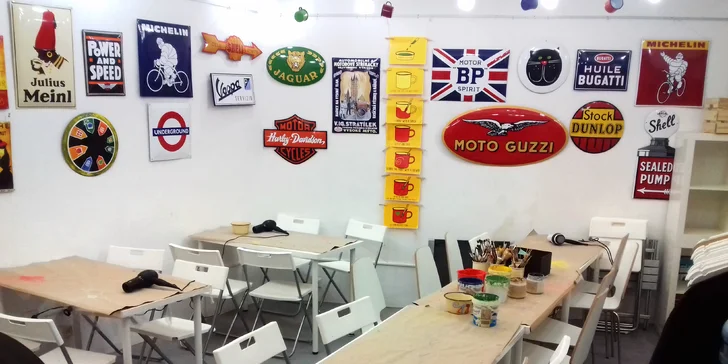 Kurz trvá 4 hodiny, po celou dobu se vám bude věnovat lektor, který se vším poradí a pomůže. 