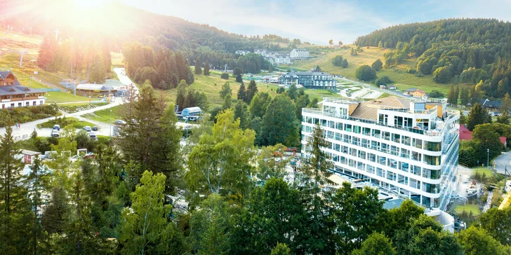 Moderný hotel na poľskej strane Králického Snežníka: v zime lyže, v lete bicykle a aktivity