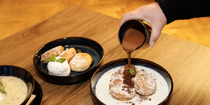 V historickém prostředí nabízí svěží gastronomii. 
