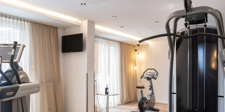 Hotel nabízí i malé fitness.