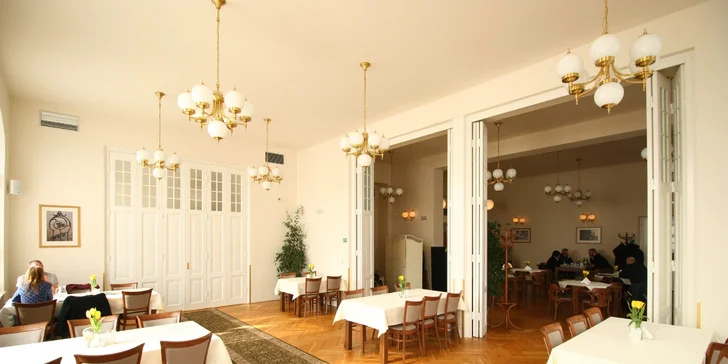 Jestli zvolíte nejprve jídlo a poté relax, nebo naopak, je jen na vás. 