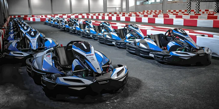 Mnoho zábavy pod jednou střechou: motokáry, multiball i jump arena ve Fun Areně Cheb