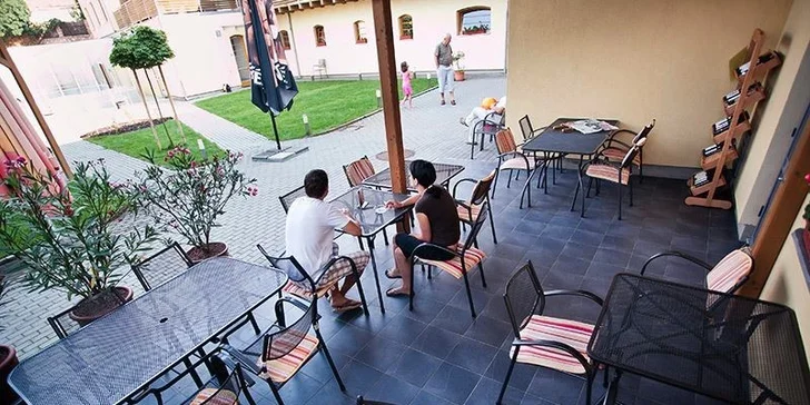 Relaxace v Lednici – wellness procedury i víno
