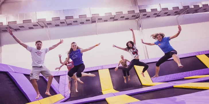 60 minut na trampolínách v Jumpparku - buďte fit a štíhlejší