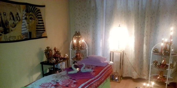 Relaxační egyptská masáž Amon a rybičková pedikúra