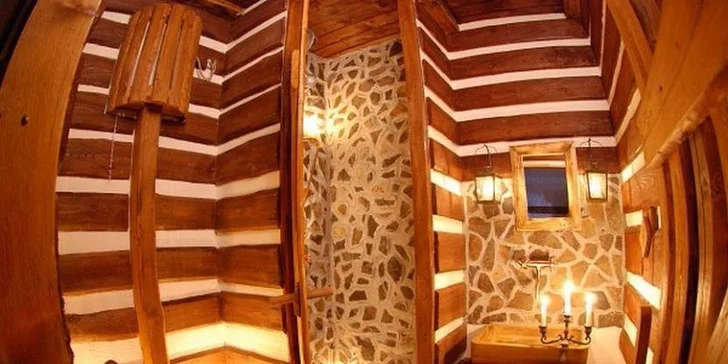 Pobyt plný zážitků ve Středověkém hotelu v Dětenicích