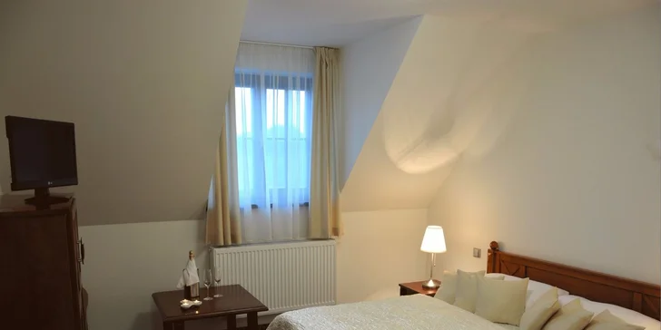 Ubytování na Zámku*** poblíž Olomouce a Svatého Kopečku