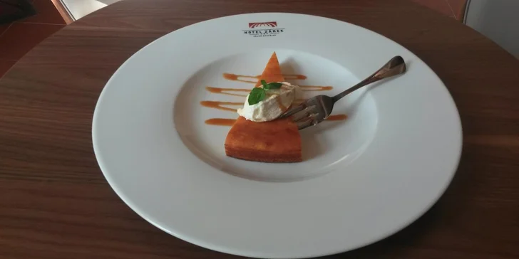 Ubytování na Zámku*** poblíž Olomouce a Svatého Kopečku