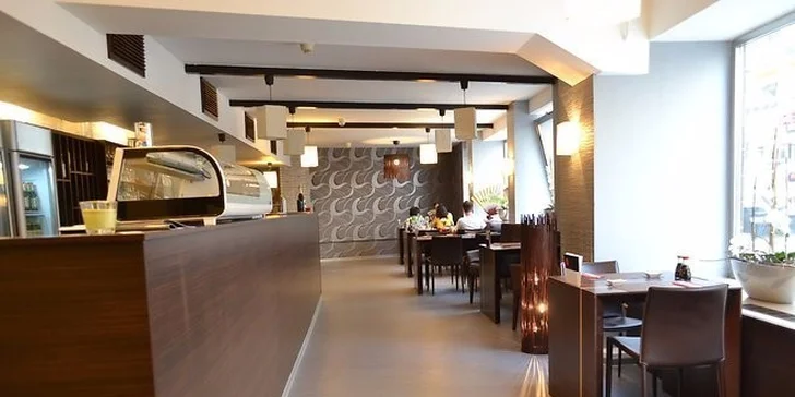 Výběr ze dvou japonských menu v restauraci Sasori
