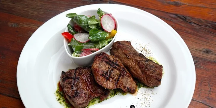 2x 300g degustační prkénko (Top Blade, Striploin steak, Heart of rump)