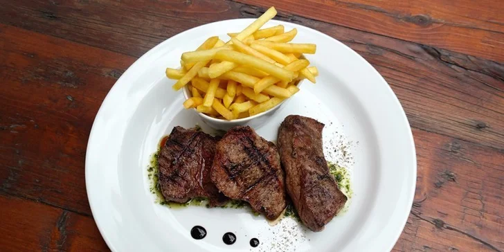 2x 300g degustační prkénko (Top Blade, Striploin steak, Heart of rump)