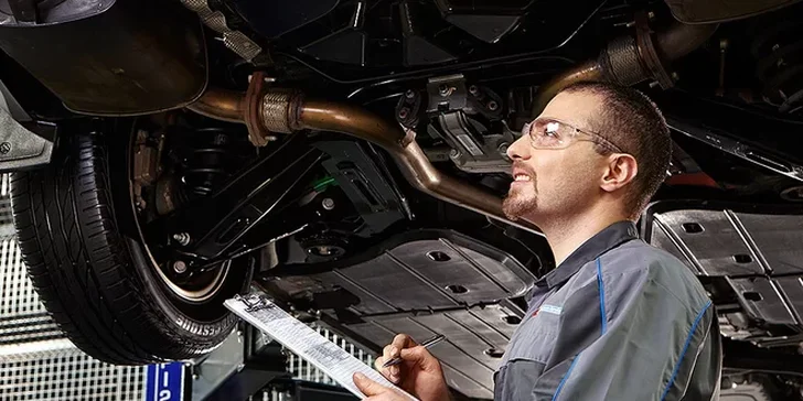 Jarní servisní prohlídka automobilu