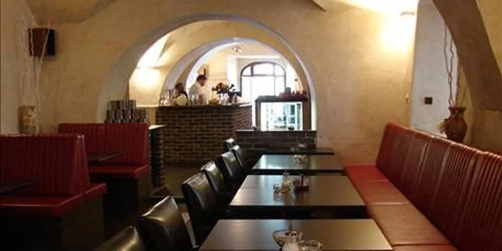 2 křupavé italské pizzy a 2 osvěžující dezerty