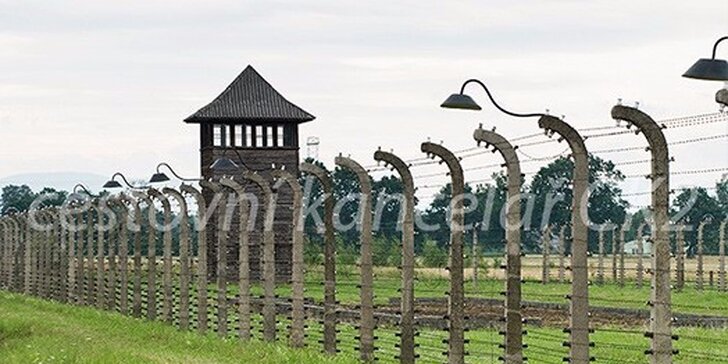 Exkurze do koncentračního tábora v Osvětimi s prohlídkou v ceně