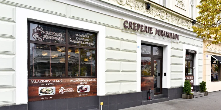 Palačinkárnu najdete na náměstí Jiřího z Poděbrad.