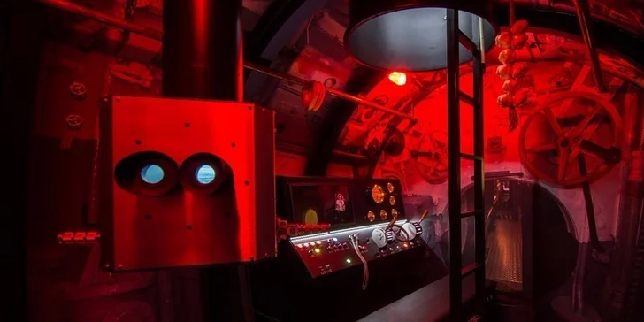 Simulátor ponorky U-Boat (90 min) na vlastní kůži!