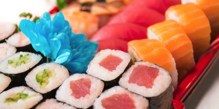 All you can eat: 2hodinová sushi hostina v OC Novodvorská Plaza