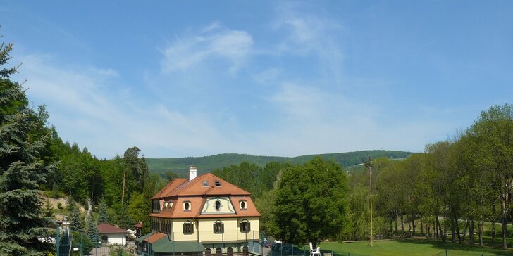 Pobyt v Lázních Leopoldov: 3 dny božské relaxace u zámku Buchlovice