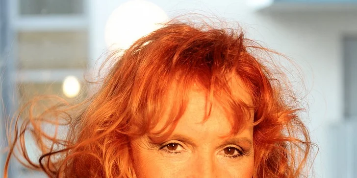 Marcela Holanová s kapelou - Hodonín 10.května 2013
