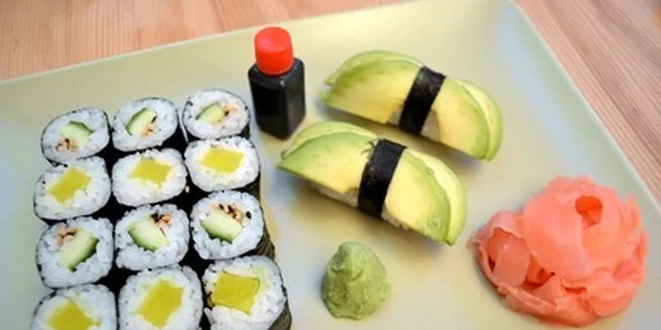 Sushi sety z restaurace Tobiko s možností dovozu až k vám na stůl - do 3 km od provozovny zdarma! Prvotřídní kvalita v každém z 14-36 kousků.
