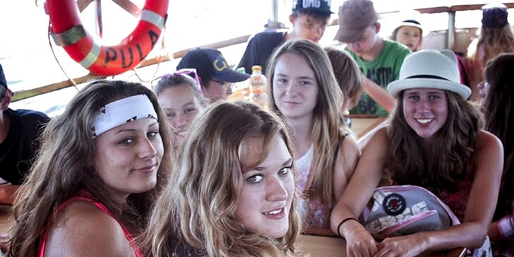 Prázdniny u moře: 10 dní na dětském uměleckém táboře v Chorvatsku