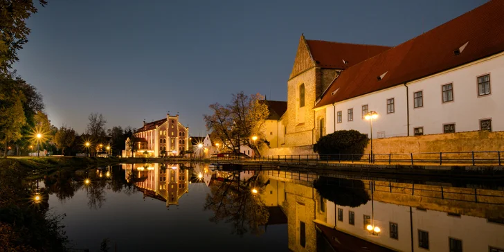 Během romantických her budete luštit zajímavé šifry, hádanky a kvízy na téma láska.
