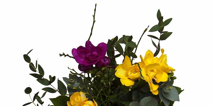 Květiny na 1. Máje, Den matek, z lásky nebo jen pro radost s rozvozem po Praze zdarma
